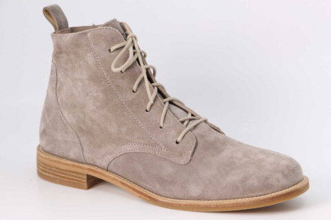 Schnürstiefelette stone