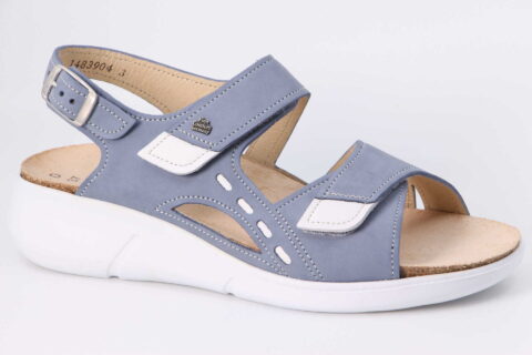 Suva light blue / white