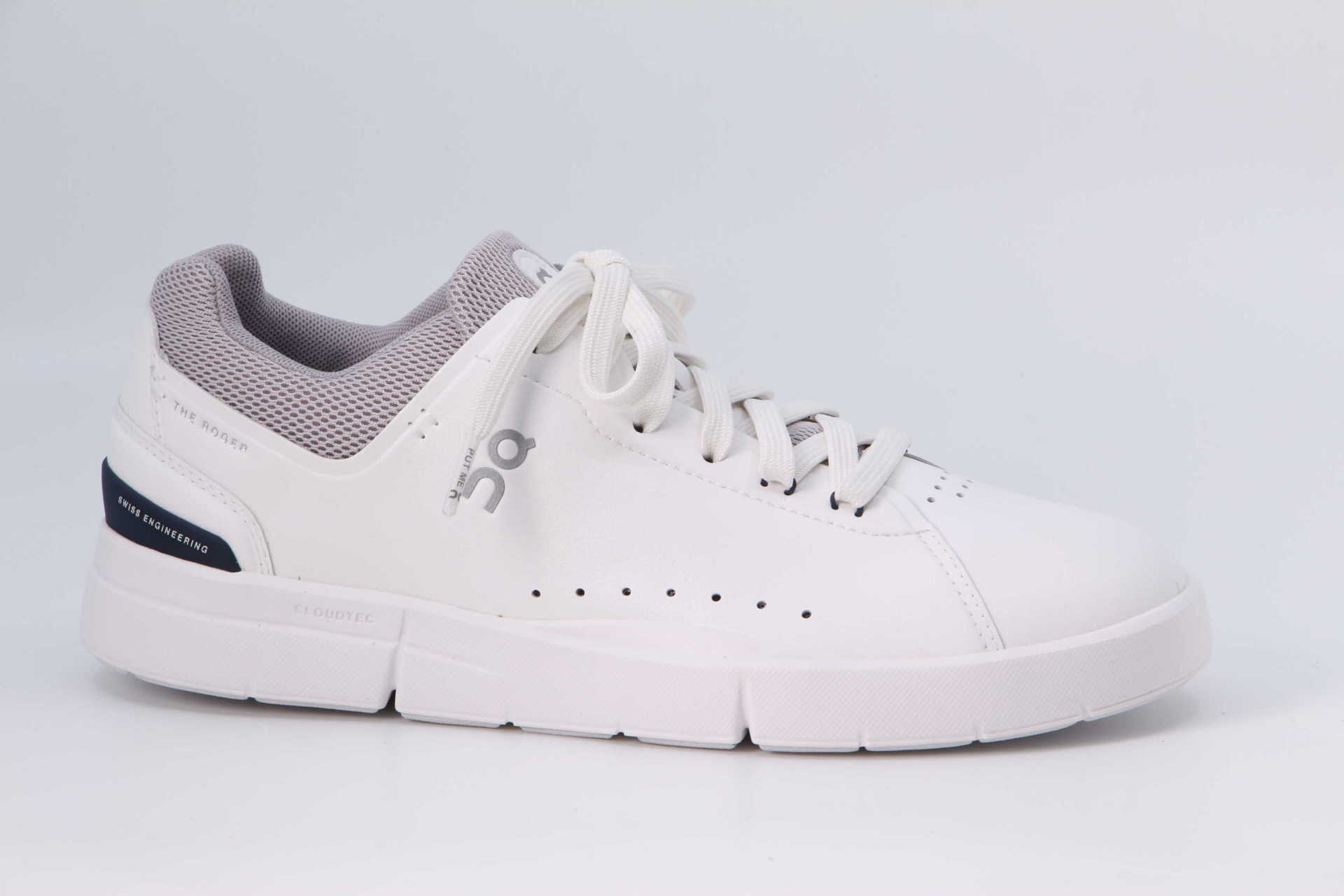 The Roger Advantage white / lilac