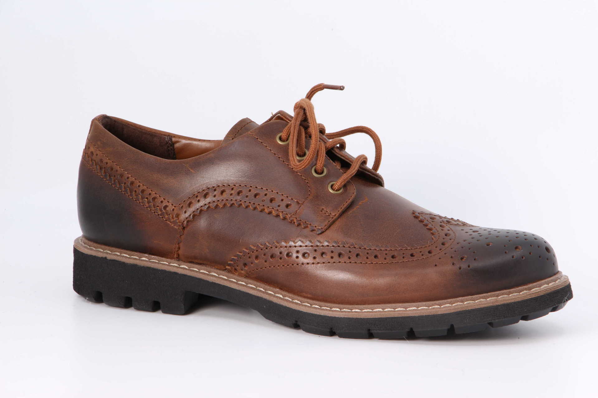 Batcombe Wing dark tan