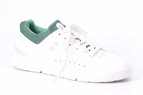 The Roger Advantage white / green