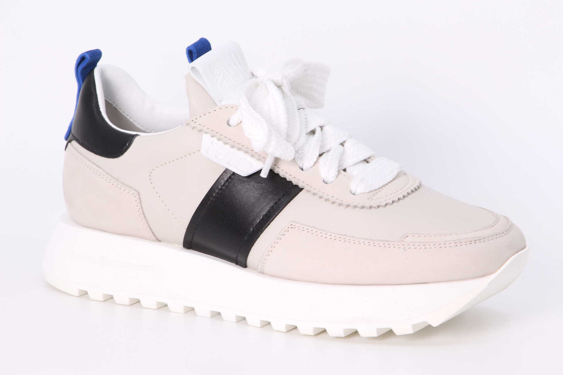 Sneaker ivory / schwarz